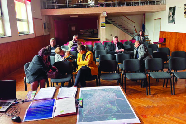 Javna tribina u Draganiću