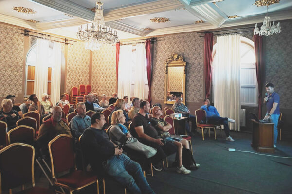 Jelsa_javna tribina3