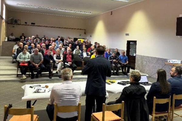 Oriovac_javna tribina